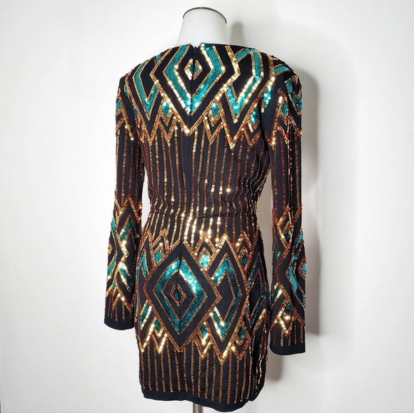 Revolve - Endeless Rose Sequin Embellished Bodycon Long Sleeve Mini Dress - Picture 5 of 14